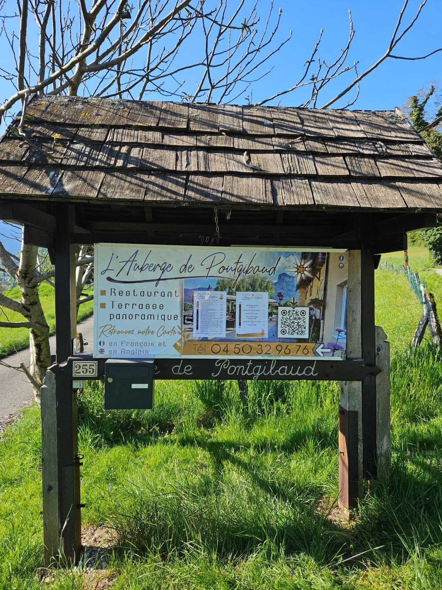 Lathuile Auberge De Pontgibaud מראה חיצוני תמונה